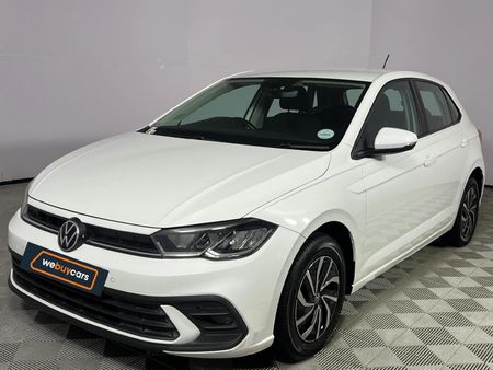 2022-Volkswagen-Polo-10-TSI-Life_0