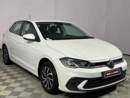 2022-Volkswagen-Polo-10-TSI-Life_16