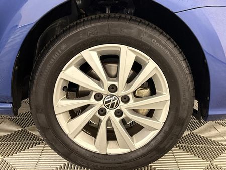 2024-Volkswagen-Polo-Vivo-16-Life_4