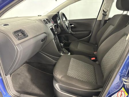 2024-Volkswagen-Polo-Vivo-16-Life_7