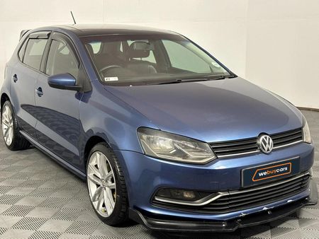 2015-Volkswagen-Polo-12-TSI-Highline-81kW_16