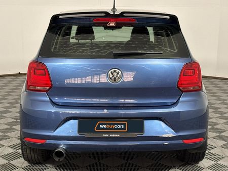 2015-Volkswagen-Polo-12-TSI-Highline-81kW_18