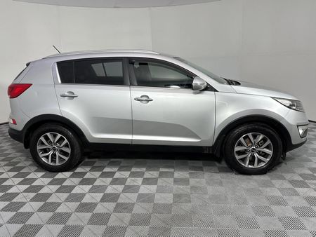2015-Kia-Sportage-20-CRDi-Auto_16
