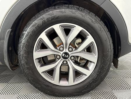 2015-Kia-Sportage-20-CRDi-Auto_4