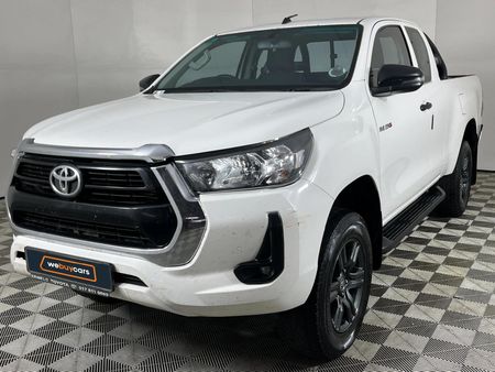 2023-Toyota-Hilux-24-GD-6-Raised-Body-Raider-Extended-Cab_0