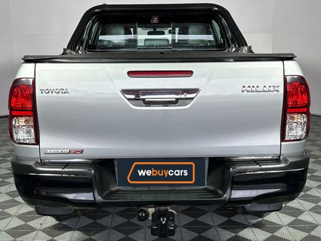 2019-Toyota-Hilux-28-GD-6-Raised-Body-Raider-Double-Cab_16