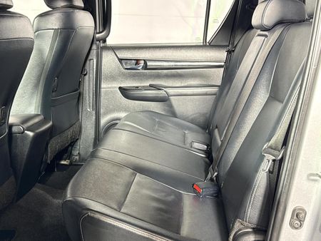 2019-Toyota-Hilux-28-GD-6-Raised-Body-Raider-Double-Cab_3