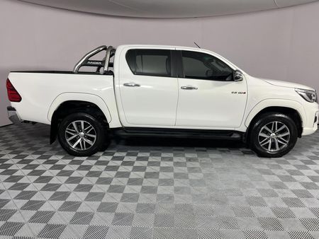 2019-Toyota-Hilux-28-GD-6-Raised-Body-Auto-Raider-Double-Cab_15