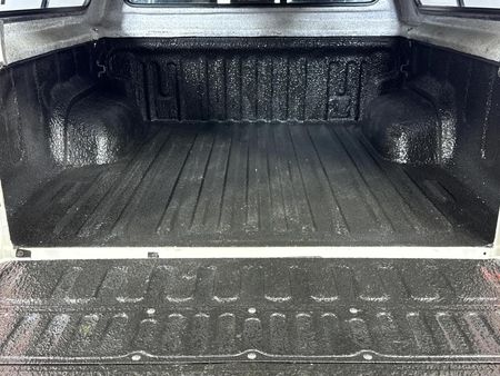 2024-Toyota-Hilux-24GD-6-4x4-Raider-X-Auto-Double-Cab_13