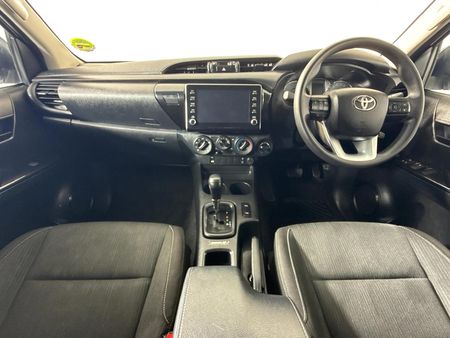 2024-Toyota-Hilux-24GD-6-4x4-Raider-X-Auto-Double-Cab_1