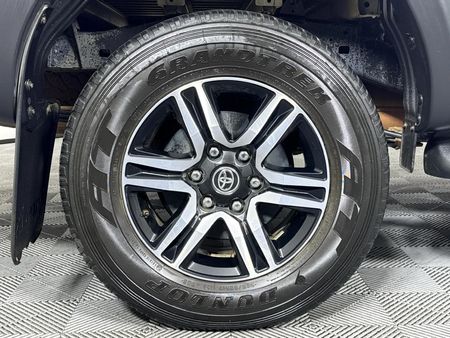 2024-Toyota-Hilux-24GD-6-4x4-Raider-X-Auto-Double-Cab_7