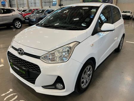 2020-Hyundai-Grand-i10-10-Motion_6