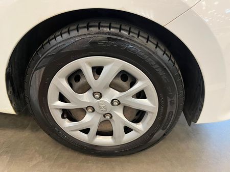 2020-Hyundai-Grand-i10-10-Motion_8