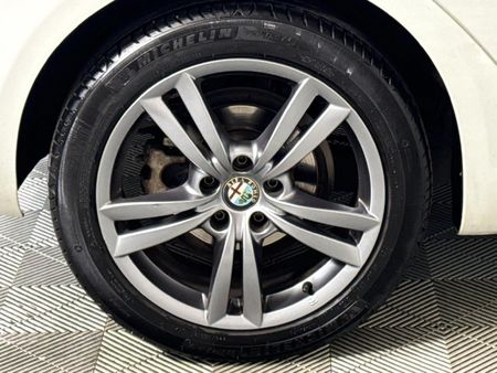 2015-Alfa-Romeo-Giulietta-14T-Distinctive-Auto_6
