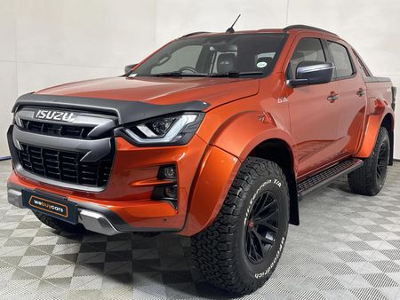 2024-Isuzu-D-Max-30-TD-AT35-4x4-Auto-Double-Cab_0