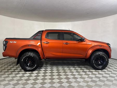 2024-Isuzu-D-Max-30-TD-AT35-4x4-Auto-Double-Cab_18