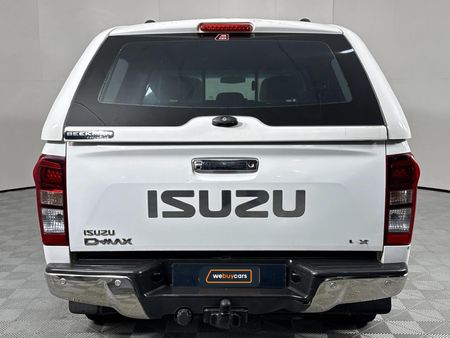 2021-Isuzu-D-Max-300-LX-Double-Cab_15