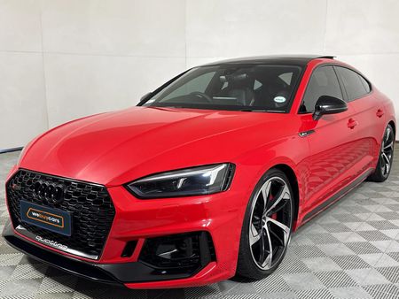 2019-Audi-RS5-Sportback-quattro_0