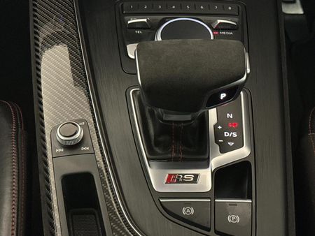 2019-Audi-RS5-Sportback-quattro_10