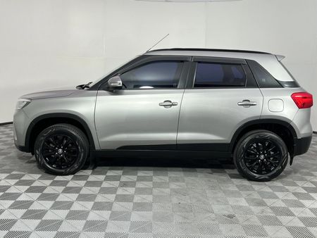 2021-Toyota-Urban-Cruiser-15-Xs_14