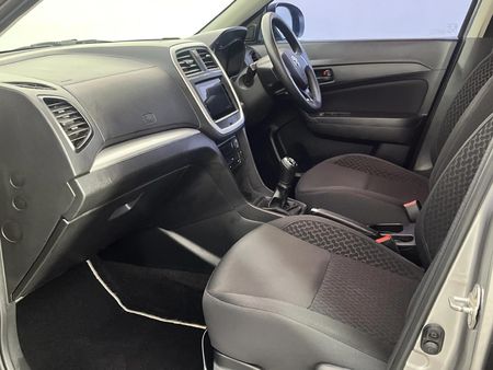 2021-Toyota-Urban-Cruiser-15-Xs_6