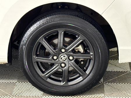 2021-Toyota-Agya-10-Auto_4
