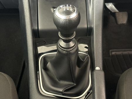 2024-Toyota-Corolla-Quest-18-Plus_9