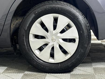 2024-Toyota-Corolla-Quest-18-Plus_6