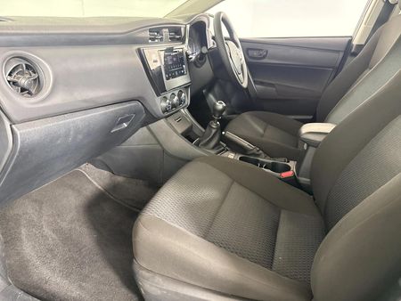 2024-Toyota-Corolla-Quest-18-Plus_8
