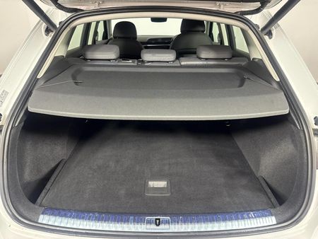 2019-Audi-Q3-14-TFSI-S-Line-35-TFSI_14