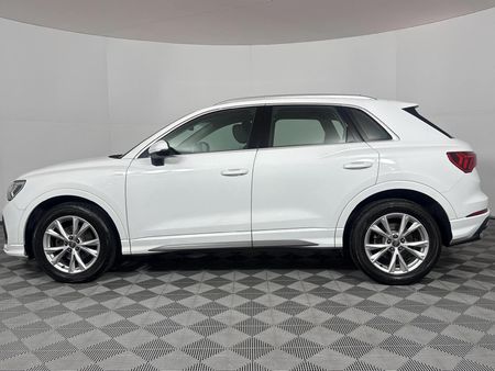 2019-Audi-Q3-14-TFSI-S-Line-35-TFSI_19