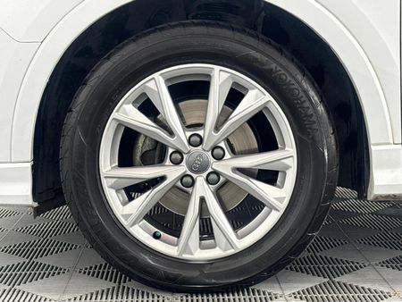 2019-Audi-Q3-14-TFSI-S-Line-35-TFSI_4
