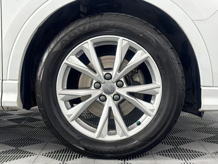 2019-Audi-Q3-14-TFSI-S-Line-35-TFSI_5