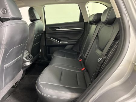 2023-Haval-H6-15T-Hybrid-Ultra-Luxury-DHT_3