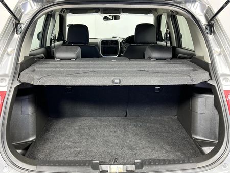 2023-Toyota-Urban-Cruiser-15-Xs-Auto_12