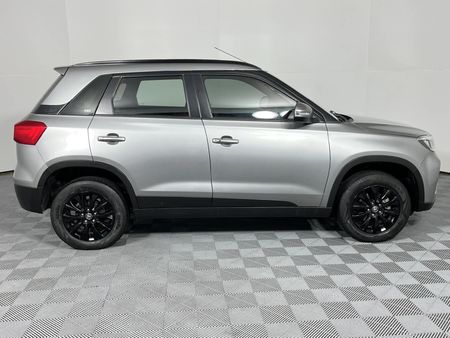2023-Toyota-Urban-Cruiser-15-Xs-Auto_15