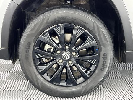 2023-Toyota-Urban-Cruiser-15-Xs-Auto_3