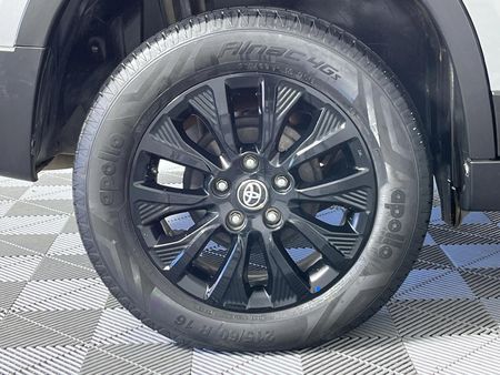 2023-Toyota-Urban-Cruiser-15-Xs-Auto_6