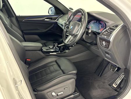 2021-BMW-X4-xDrive20d-M-Sport_9