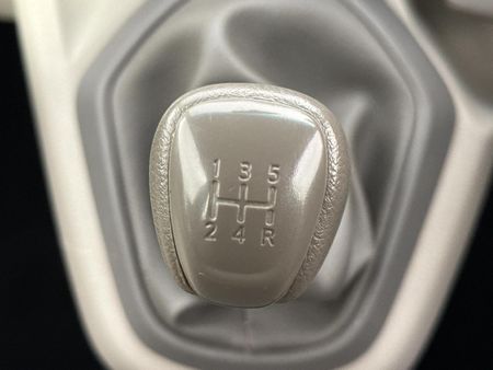 2014-Datsun-Go-12-Lux_10