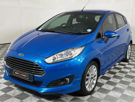 2015-Ford-Fiesta-10-EcoBoost-Titanium-5-dr_0