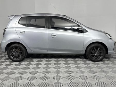 2021-Toyota-Agya-10-Auto_16