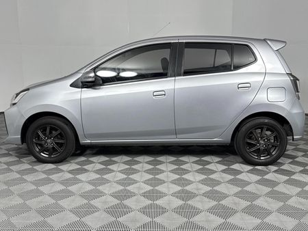2021-Toyota-Agya-10-Auto_18
