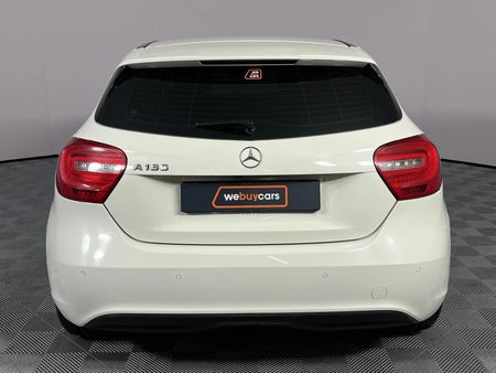2013-Mercedes-Benz-A-Class-A-180-BE-Auto_18