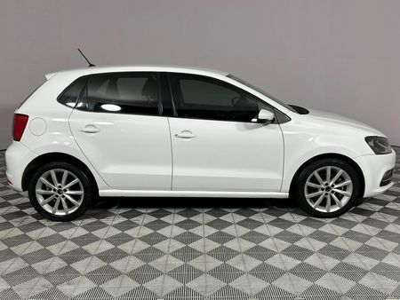 2016-Volkswagen-Polo-12-TSI-Highline-Auto-81kW_16