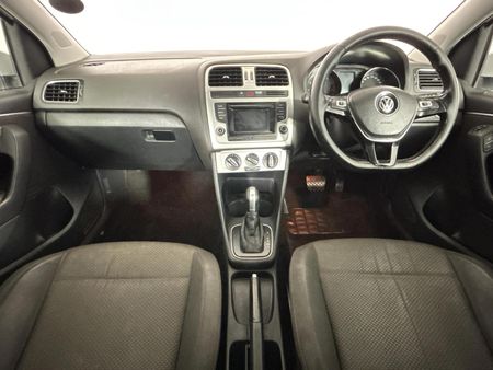 2016-Volkswagen-Polo-12-TSI-Highline-Auto-81kW_1