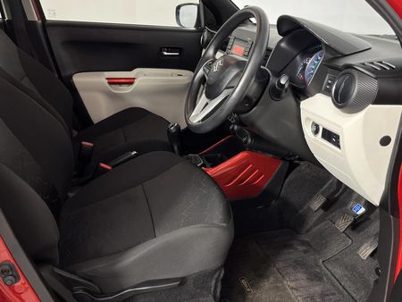 2018-Suzuki-Ignis-12-GLX_6