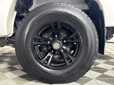 2021-Mahindra-Pik-Up-22-mHawk-S6-4x4-Double-Cab_6