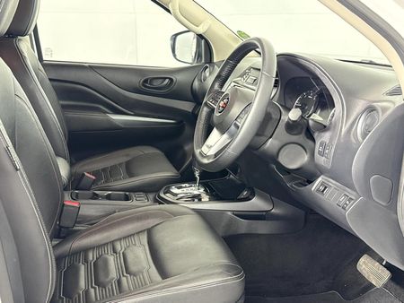 2024-Nissan-Navara-25-DDTi-PRO-2X-Auto-Double-Cab_9