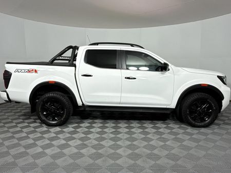 2024-Nissan-Navara-25-DDTi-PRO-2X-Auto-Double-Cab_17